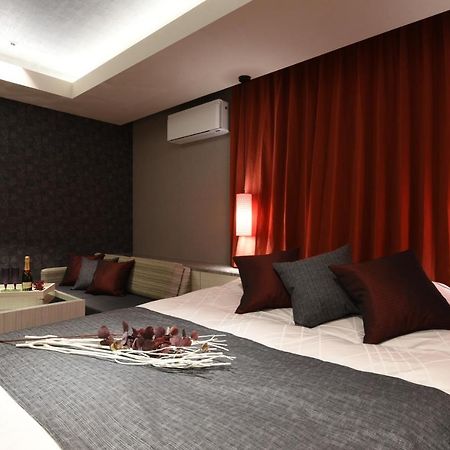 Hotel Zen Sennichimae (Adults Only) Ōsaka Extérieur photo